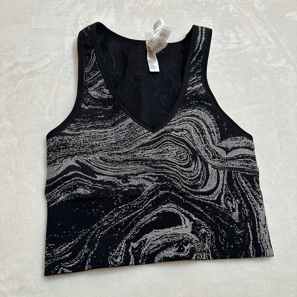 Athleta Aurora Seamless Shine Crop Tank sz XS - Picture 8 of 8